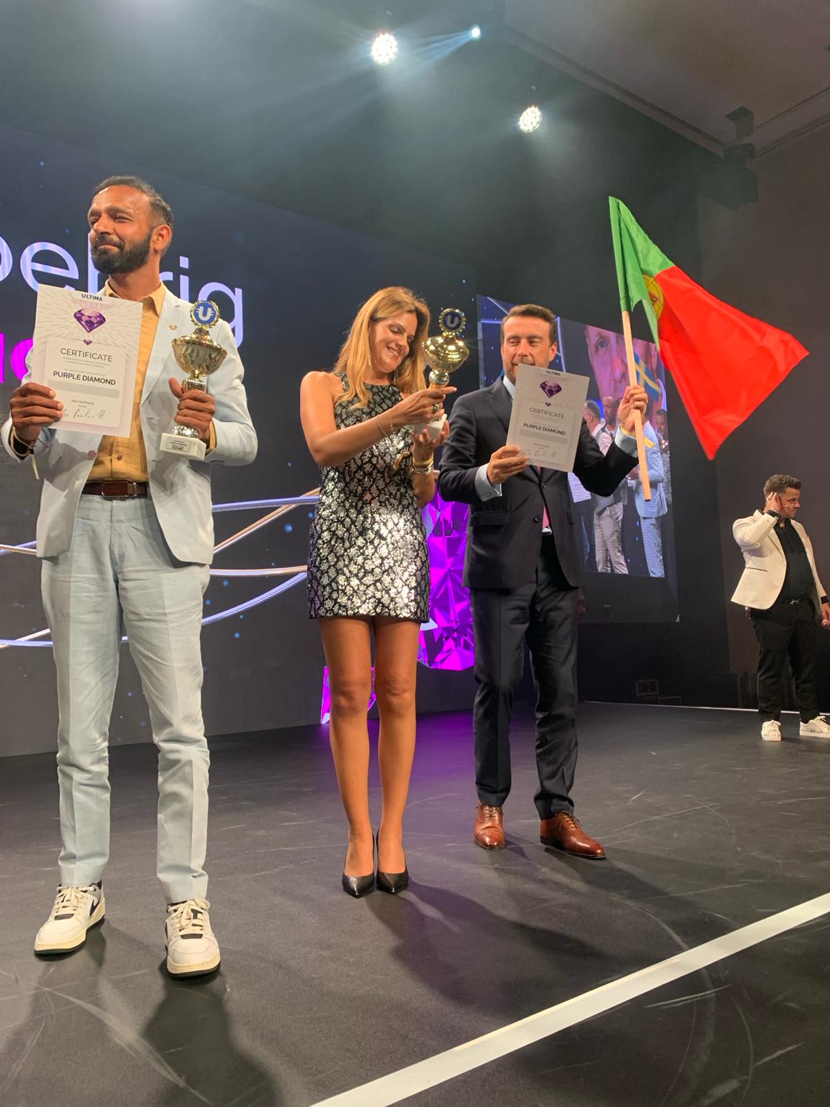 Ana e Márcio em palco